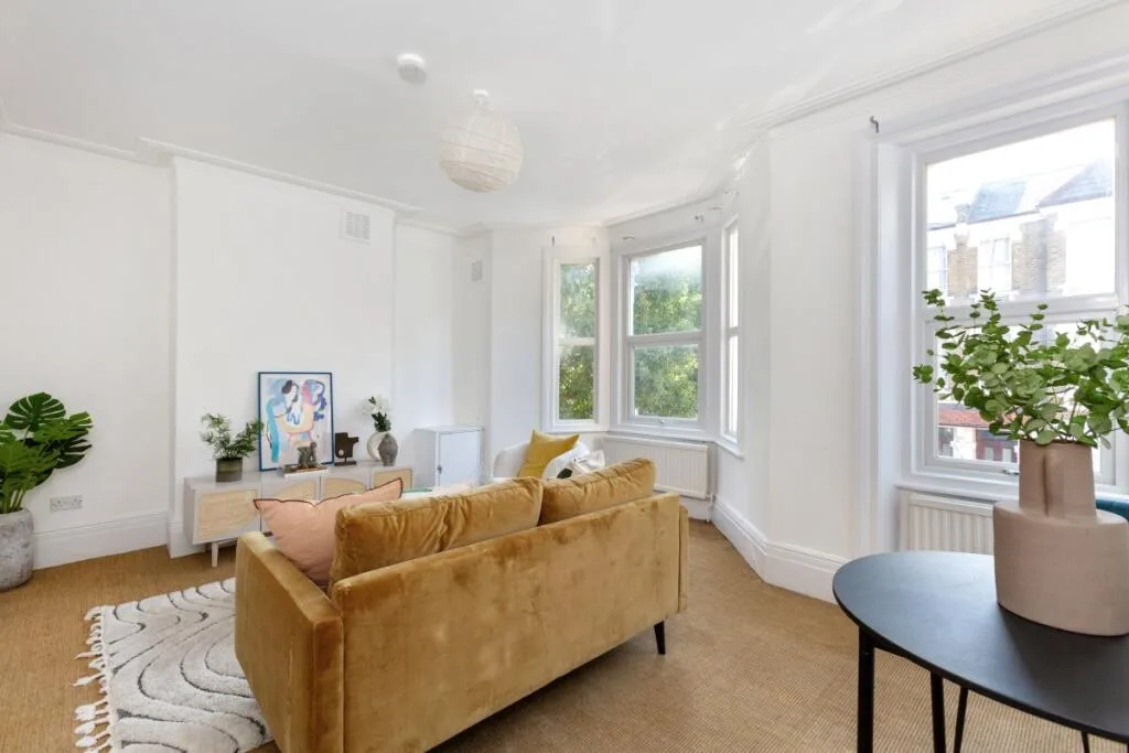 2 bedroom flat for rent