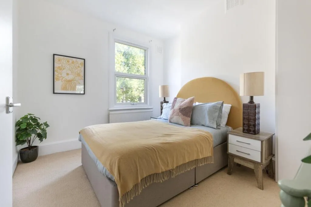 2 bedroom flat for rent