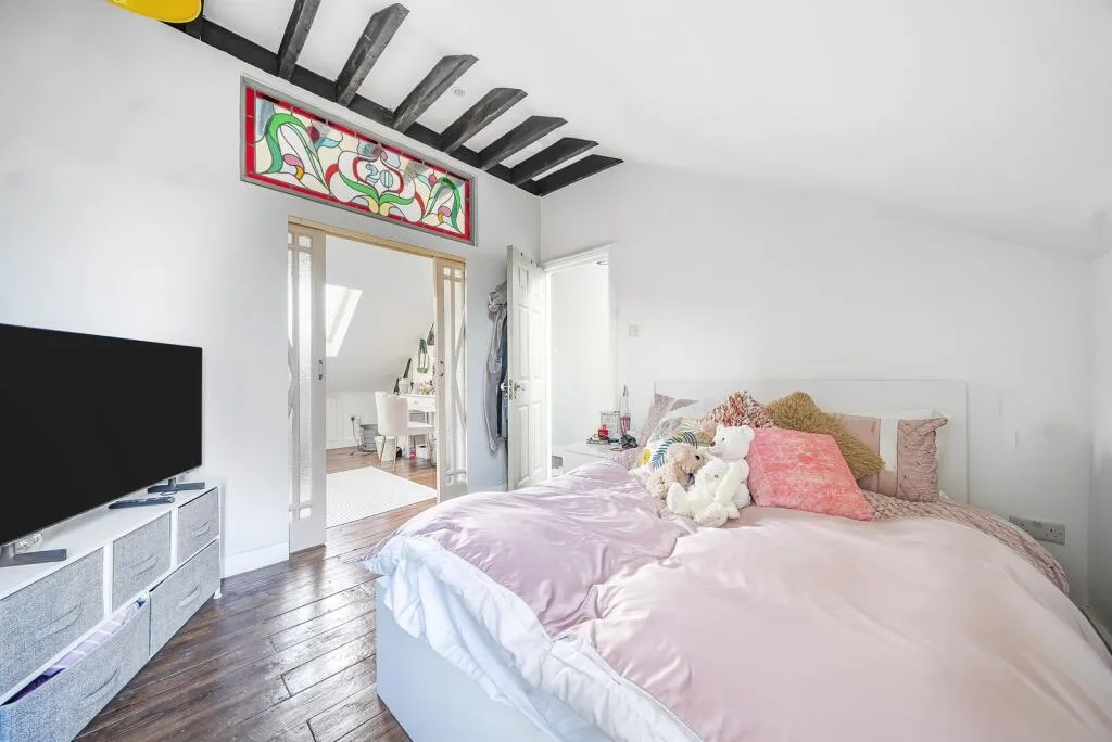 5 bedroom house for rent