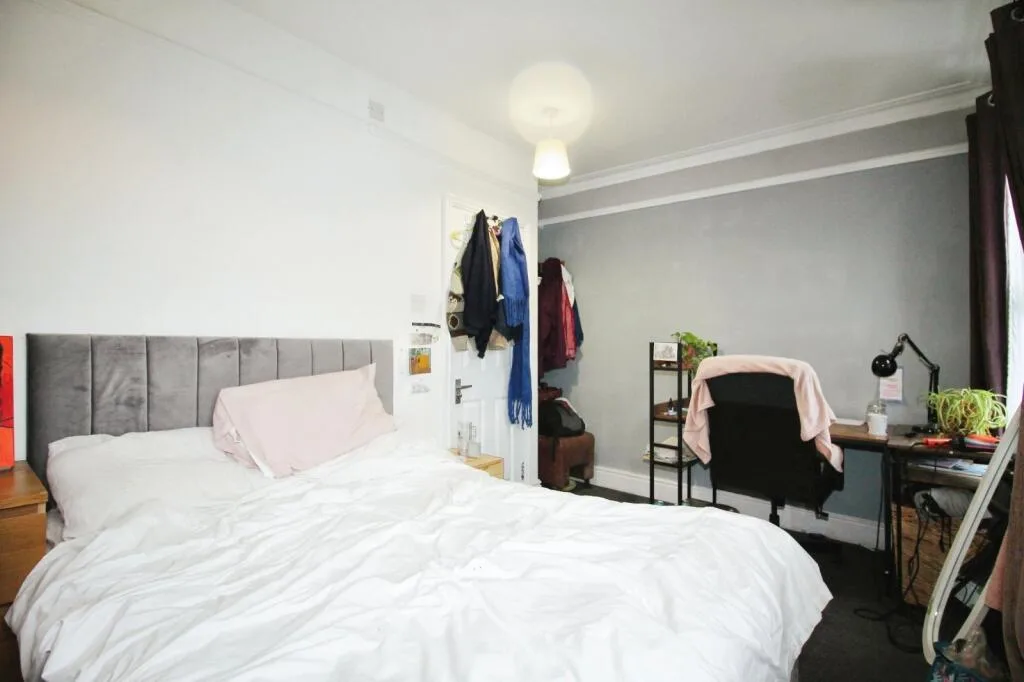 4 bedroom terraced house for rent
