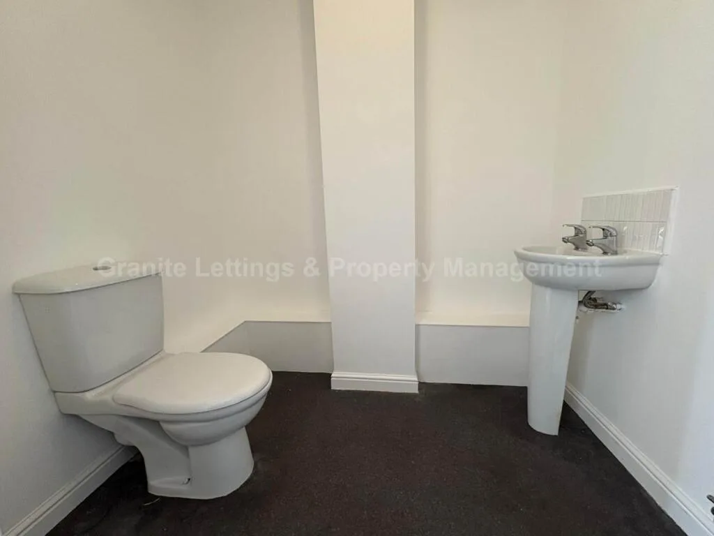 4 bedroom town house for rent