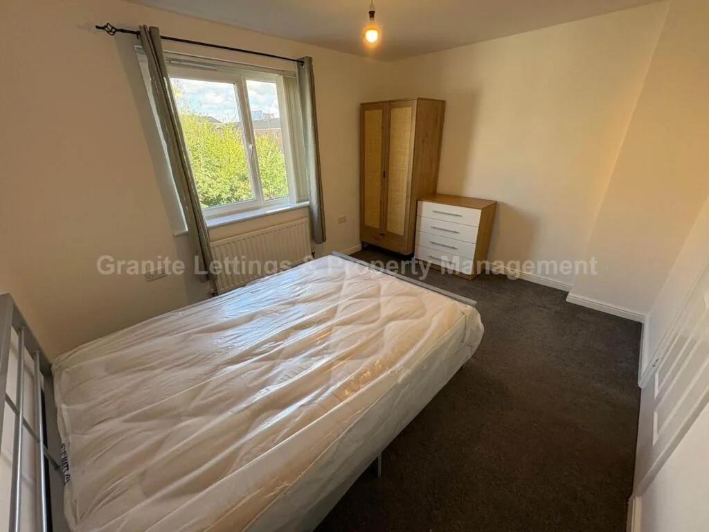 4 bedroom town house for rent