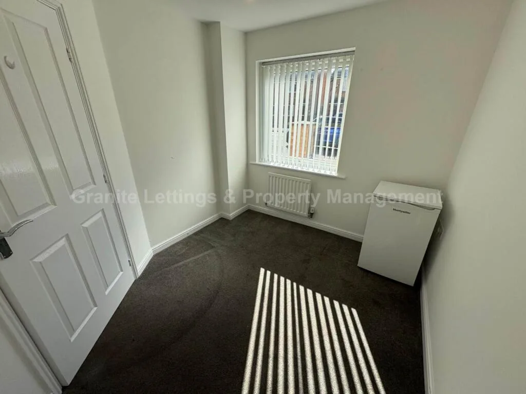 4 bedroom town house for rent