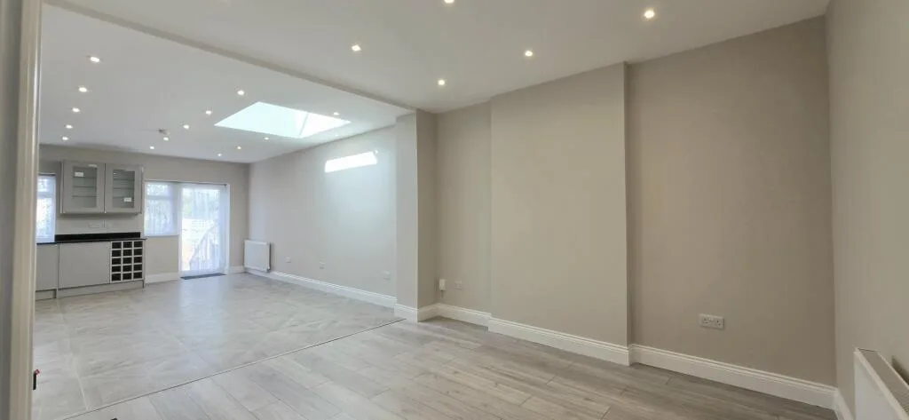 5 bedroom house for rent
