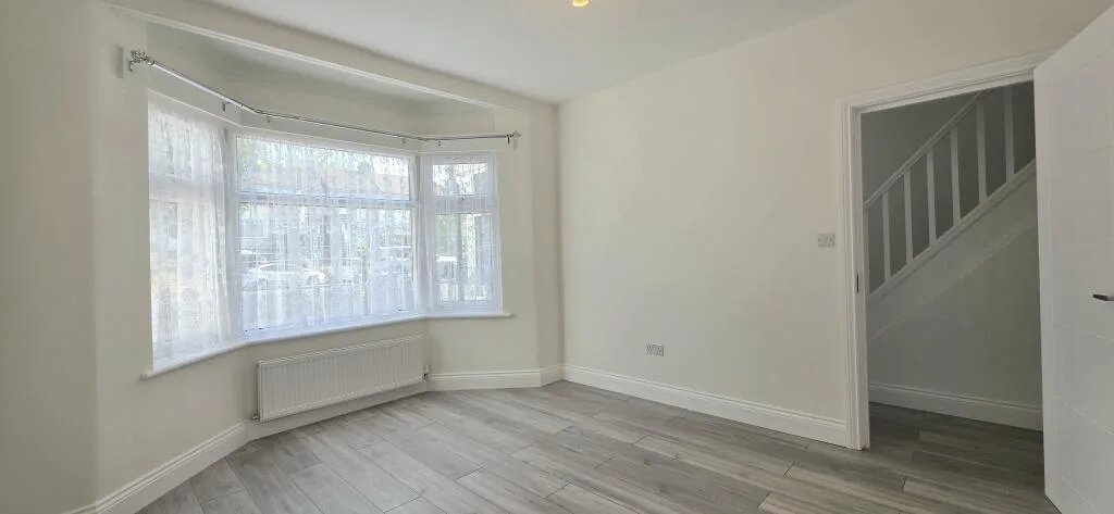 5 bedroom house for rent