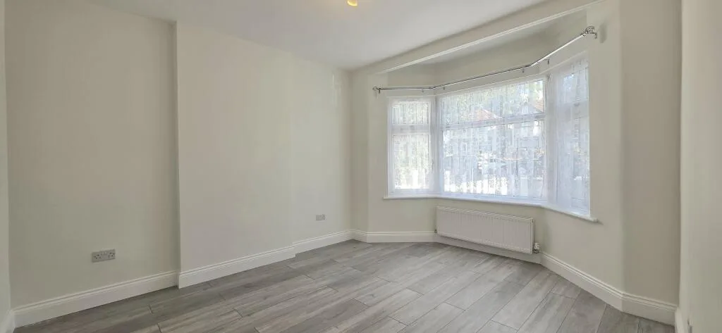 5 bedroom house for rent