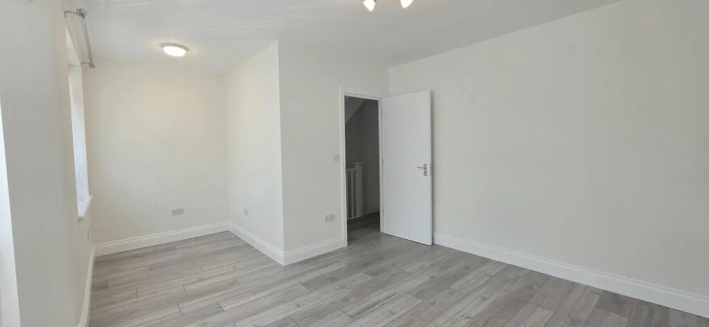 5 bedroom house for rent