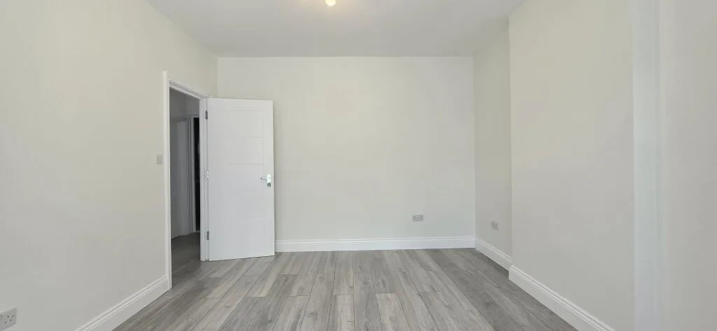 5 bedroom house for rent