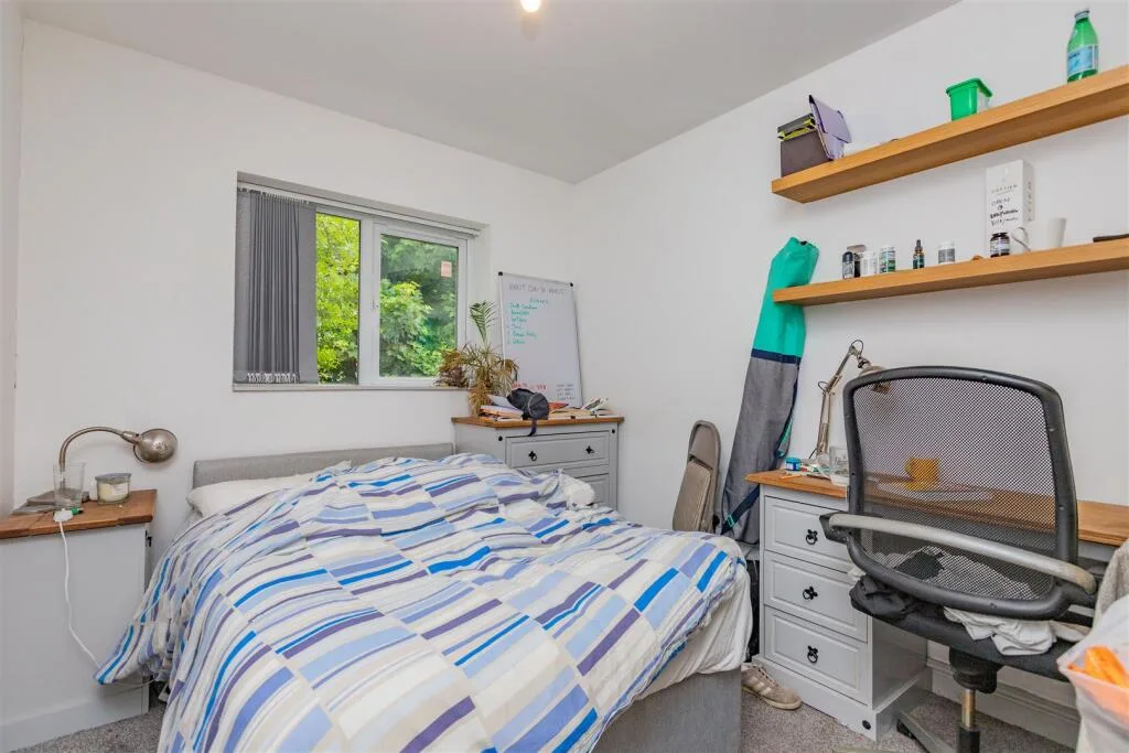 7 bedroom house for rent