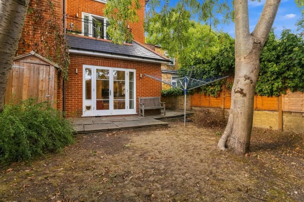 2 bedroom flat for rent