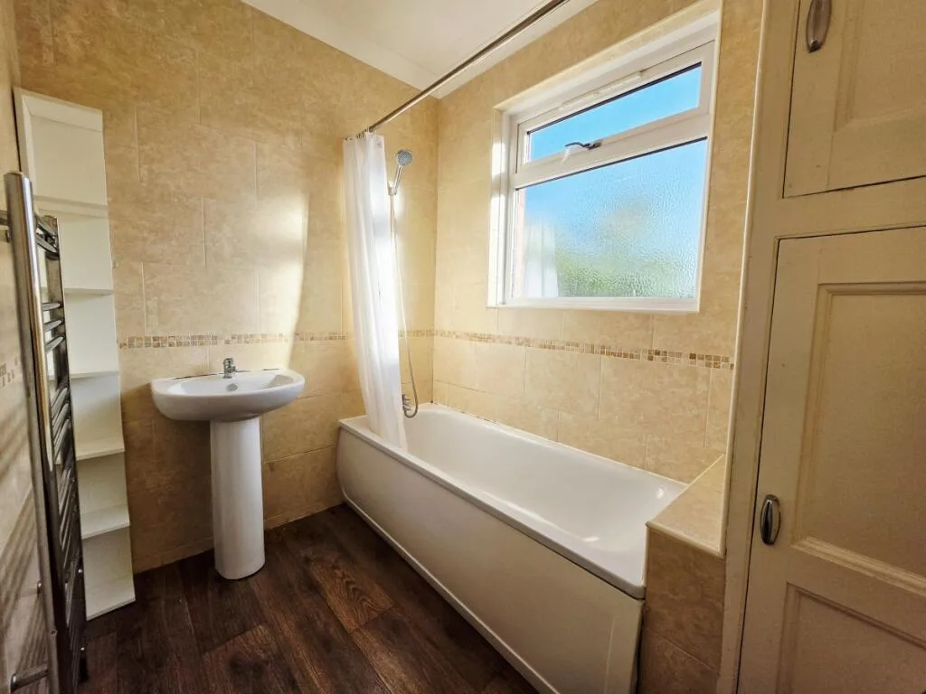 2 bedroom flat for rent