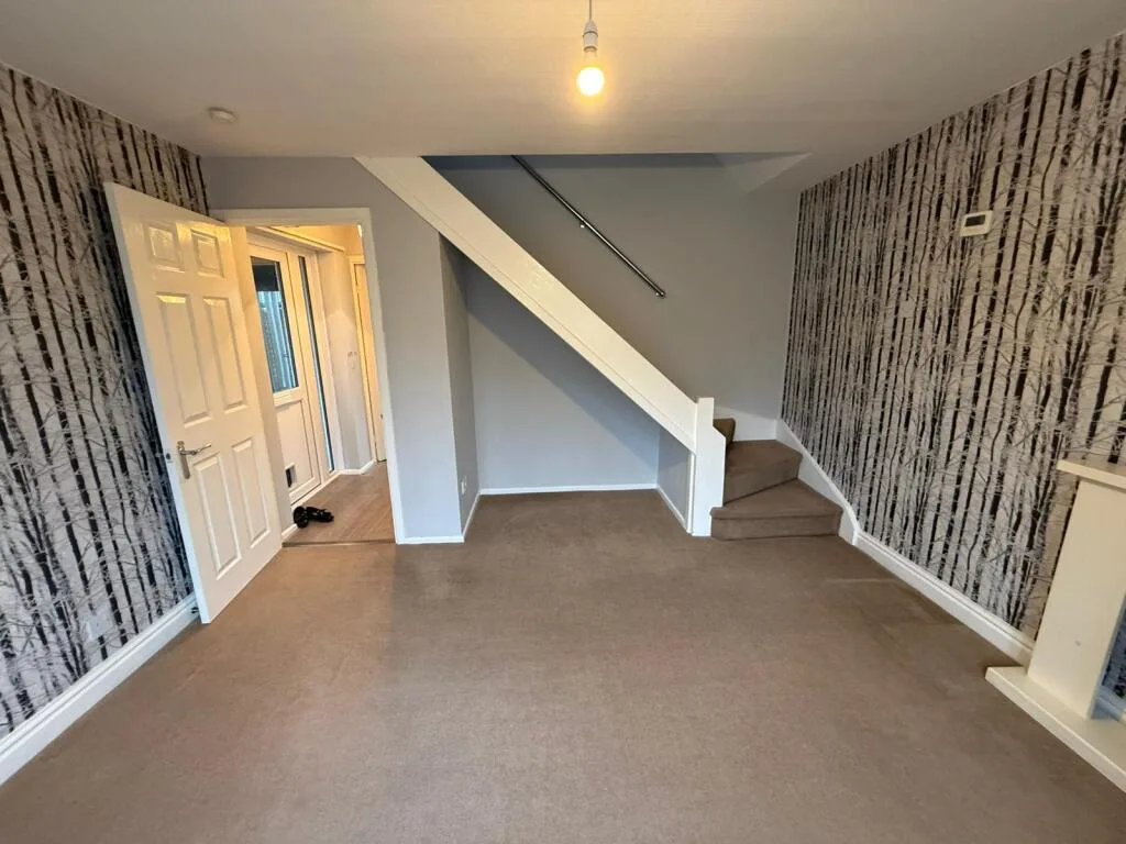 2 bedroom semi-detached house for rent