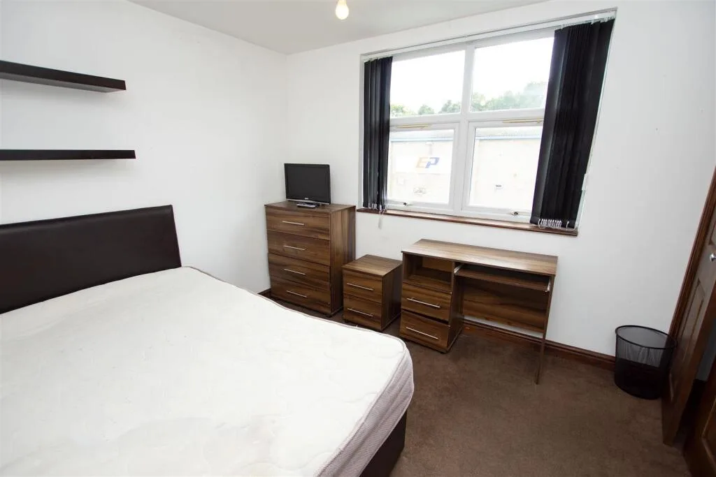 7 bedroom house for rent