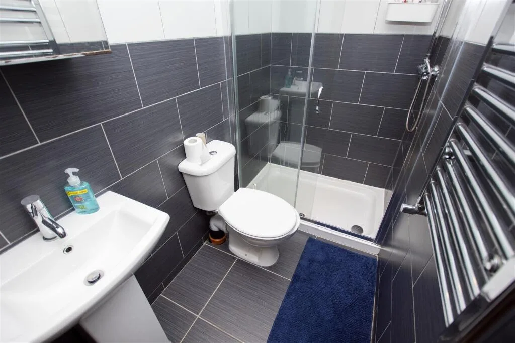 7 bedroom house for rent