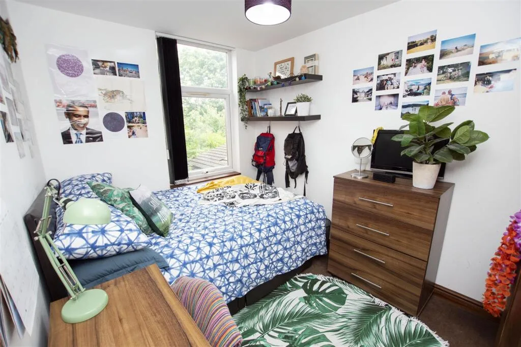 7 bedroom house for rent