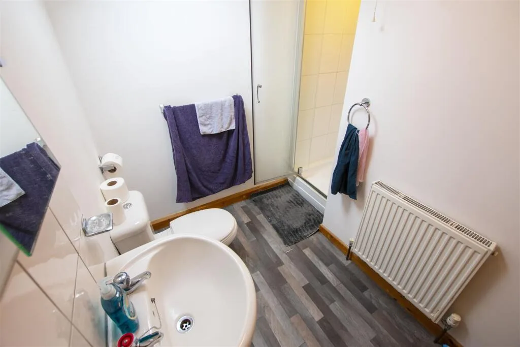 5 bedroom apartment for rent