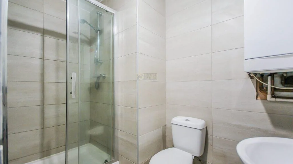 4 bedroom maisonette for rent