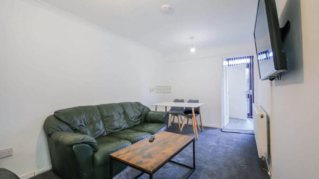 4 bedroom terraced house for rent