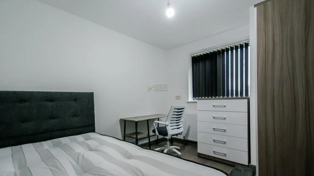3 bedroom maisonette for rent