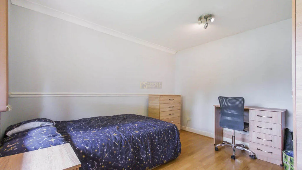 4 bedroom terraced house for rent