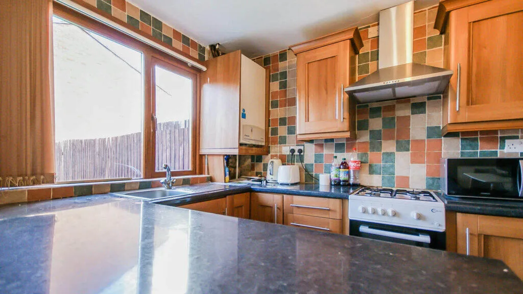 4 bedroom terraced house for rent