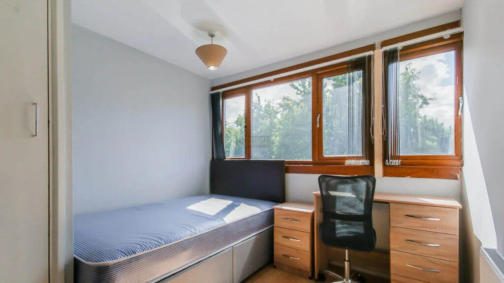 4 bedroom terraced house for rent