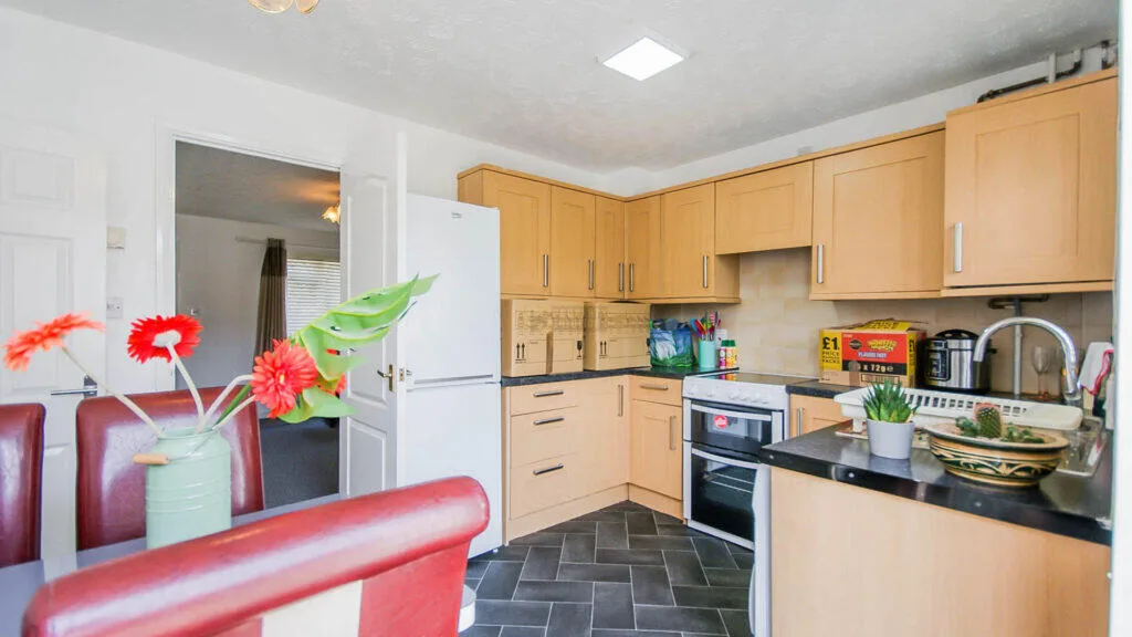 4 bedroom terraced house for rent