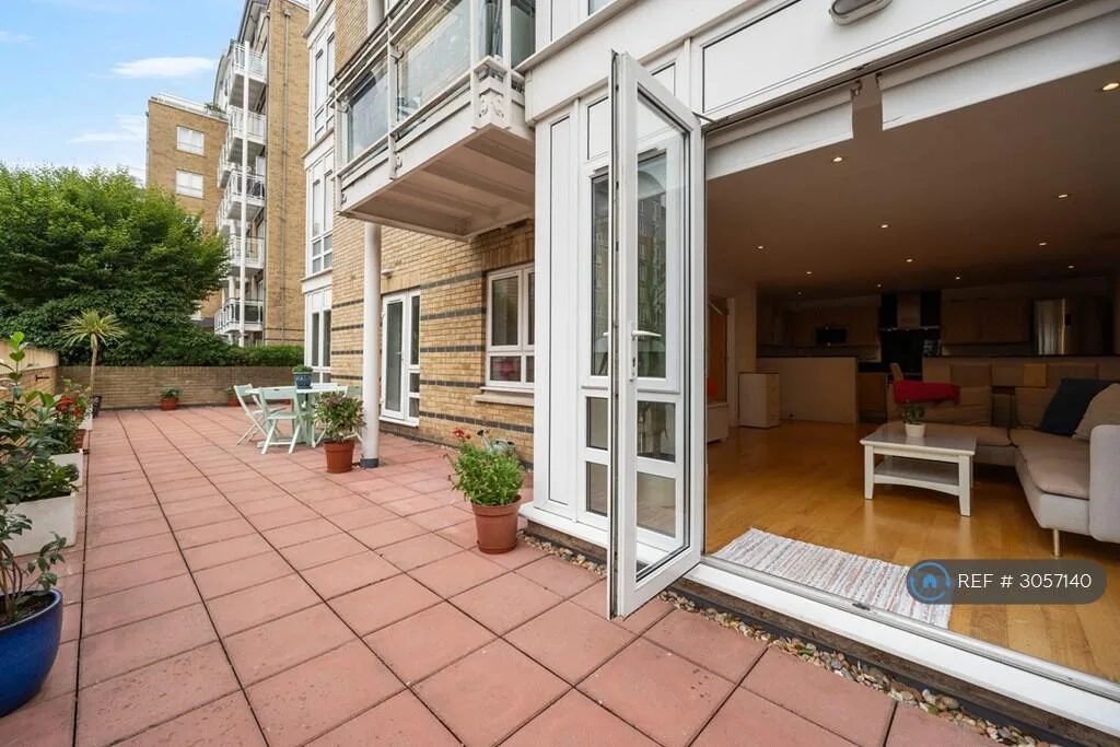 3 bedroom flat for rent