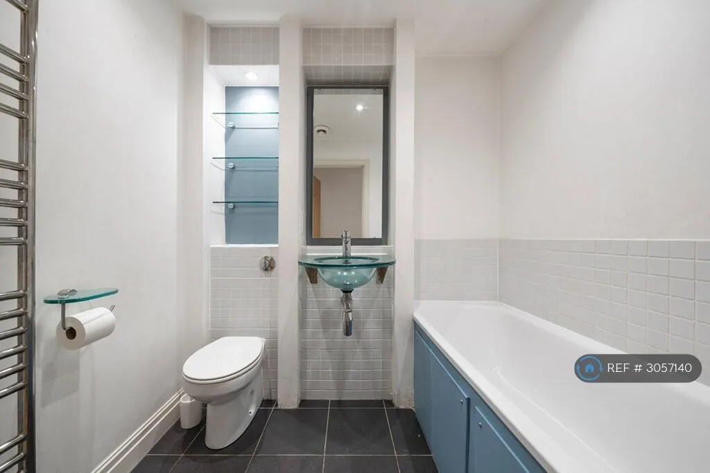 3 bedroom flat for rent