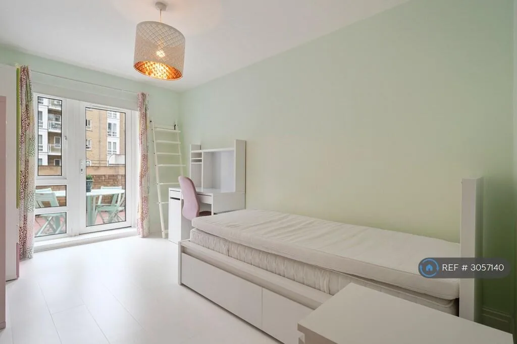 3 bedroom flat for rent