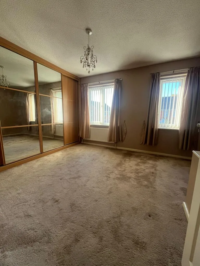 2 bedroom semi-detached house for rent