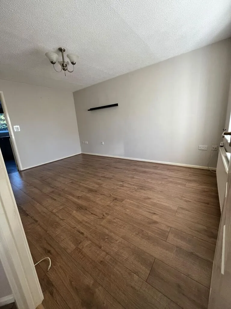 2 bedroom semi-detached house for rent