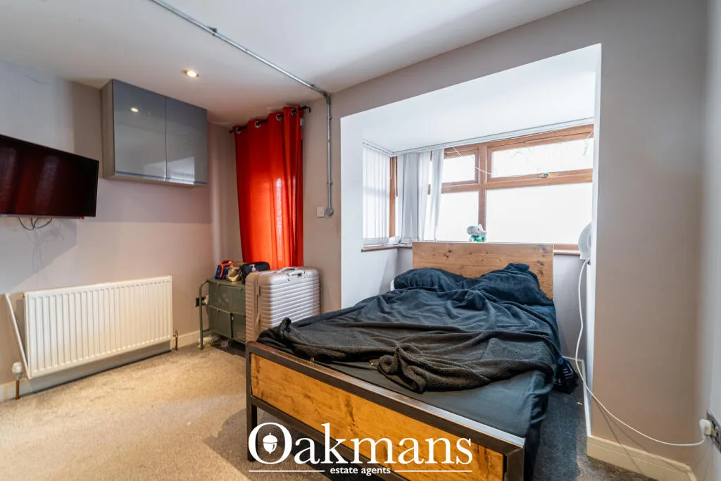 5 bedroom detached house for rent