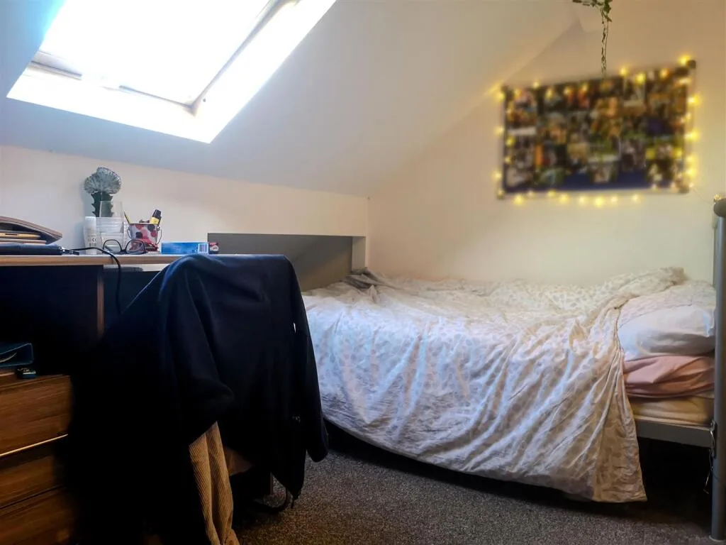 7 bedroom house for rent