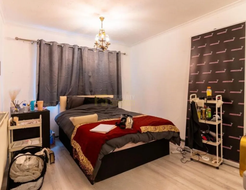 4 bedroom terraced house for rent