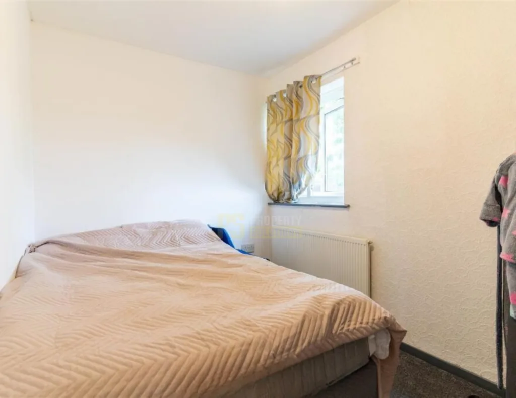 4 bedroom terraced house for rent
