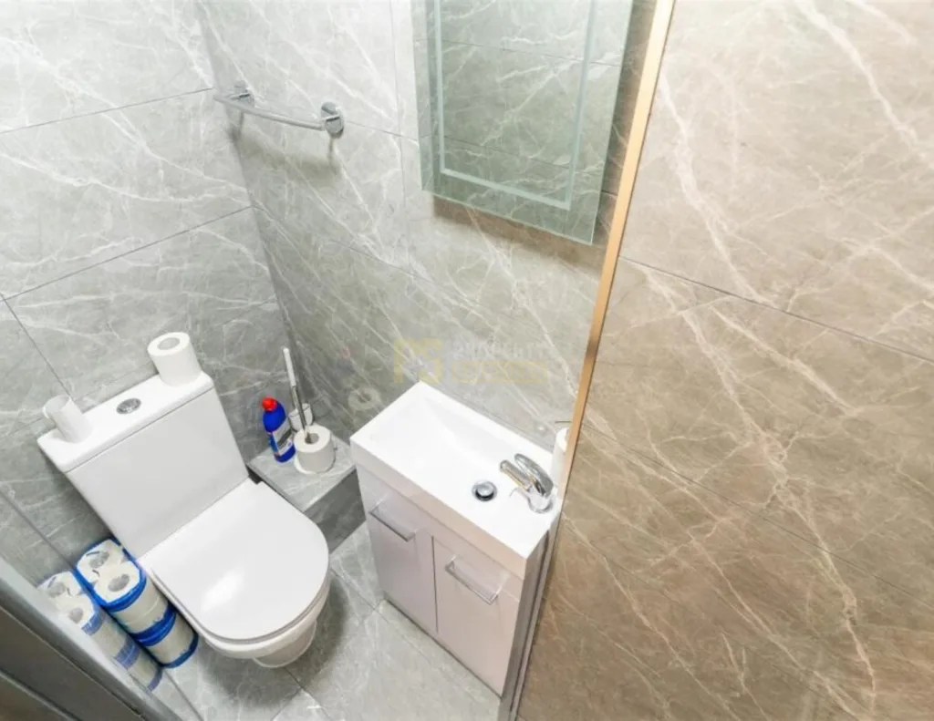 4 bedroom terraced house for rent