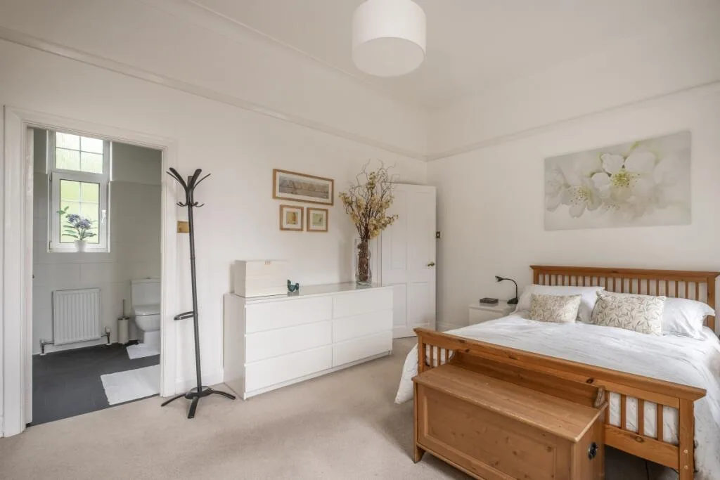 4 bedroom flat for rent