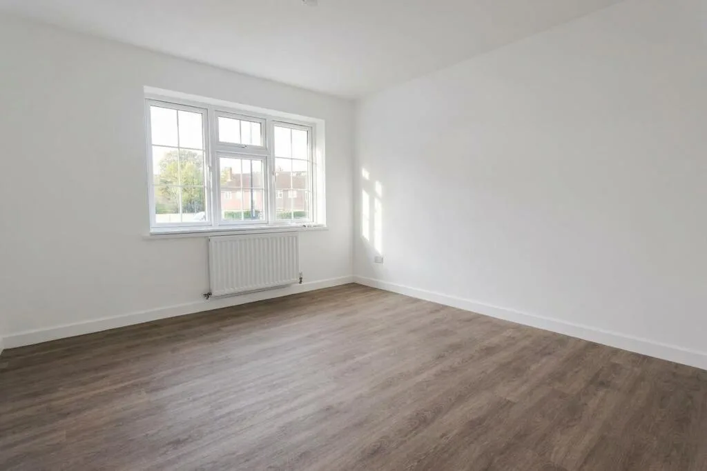 2 bedroom maisonette for rent