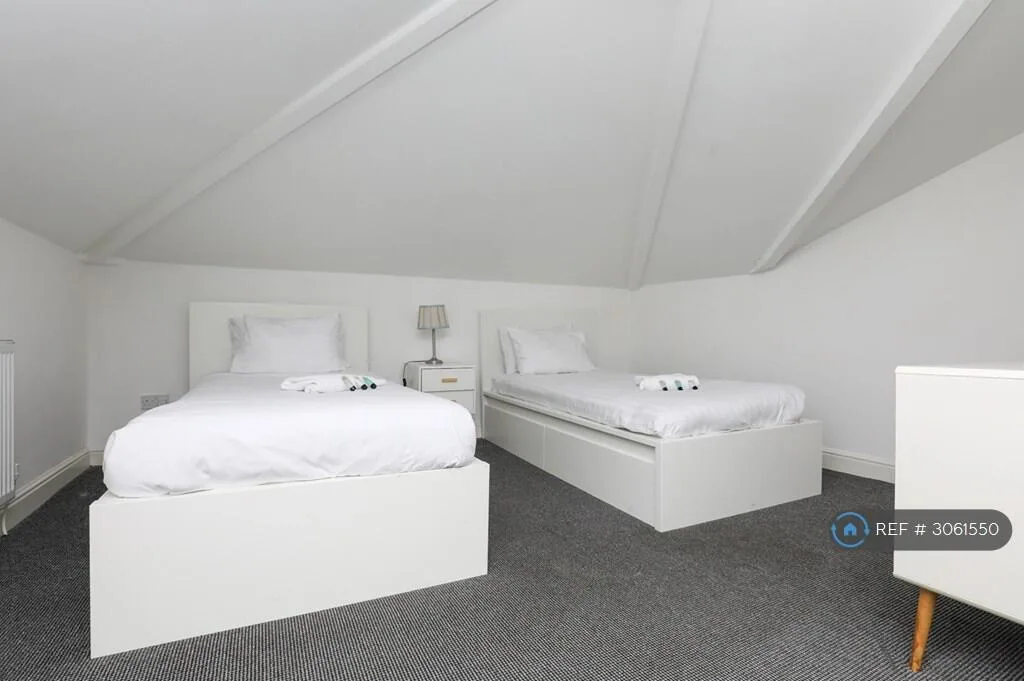 2 bedroom terraced house for rent