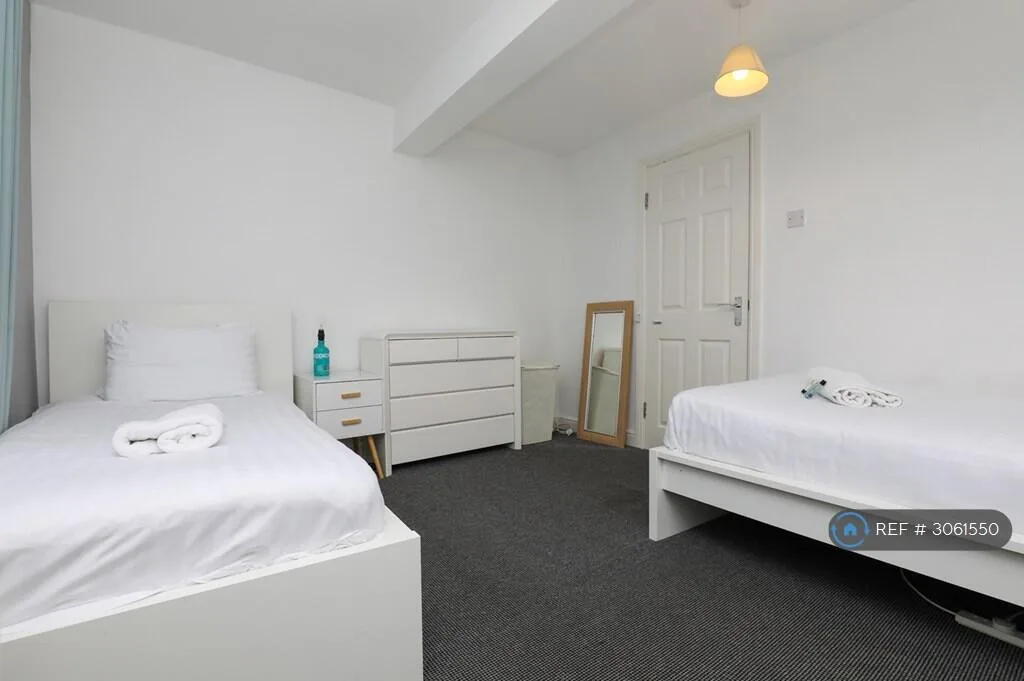 2 bedroom terraced house for rent