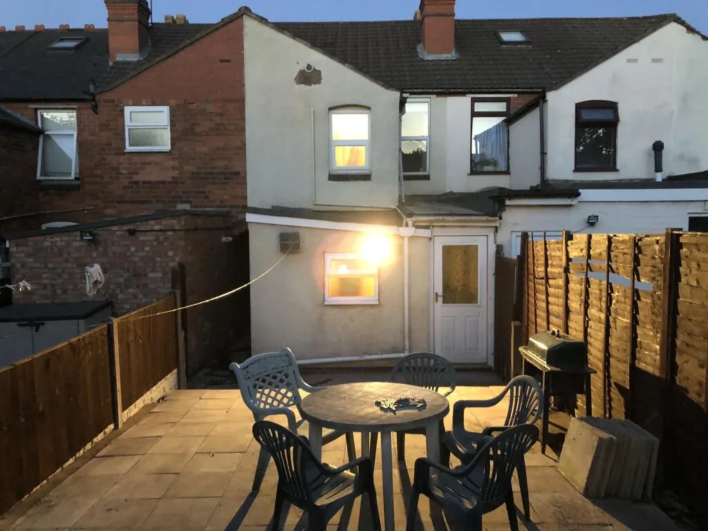 4 bedroom terraced house for rent