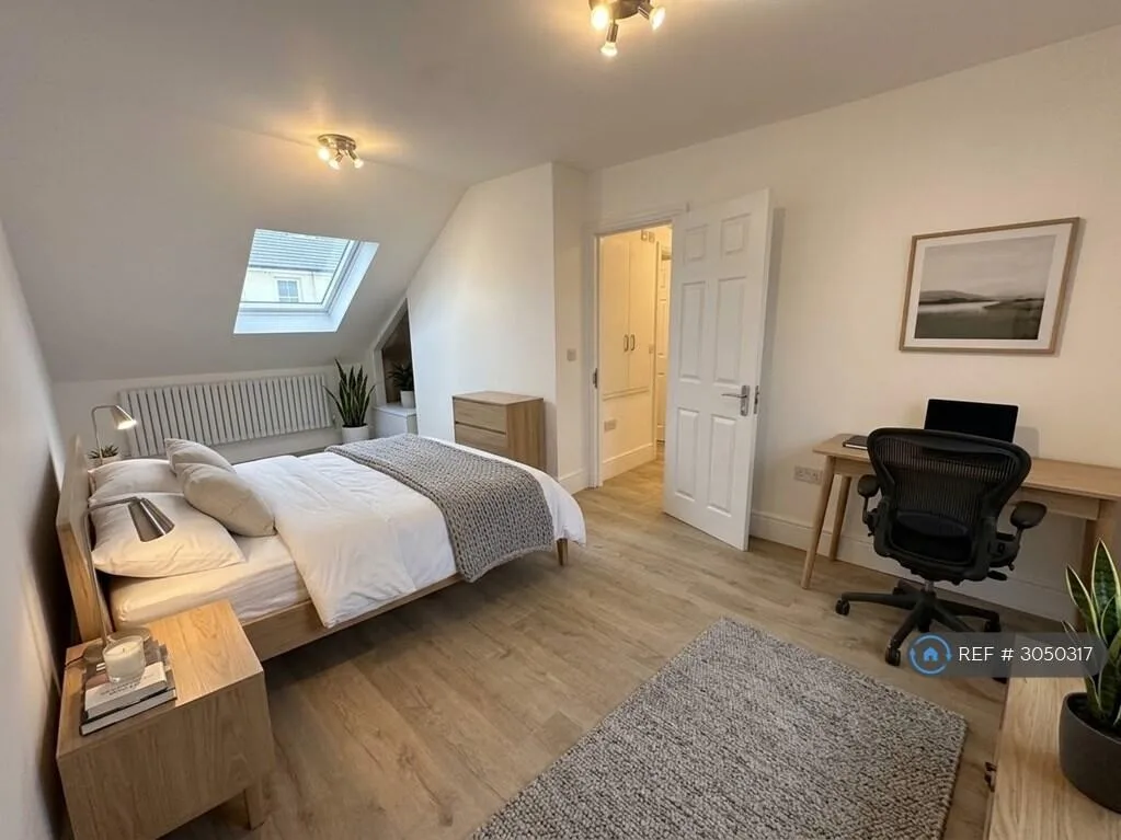 4 bedroom flat for rent