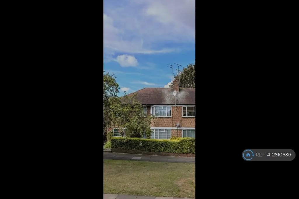2 bedroom maisonette for rent