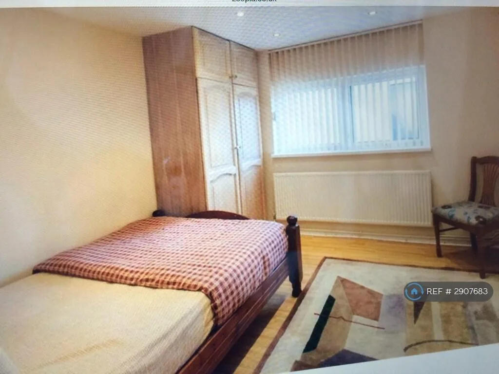 3 bedroom flat for rent