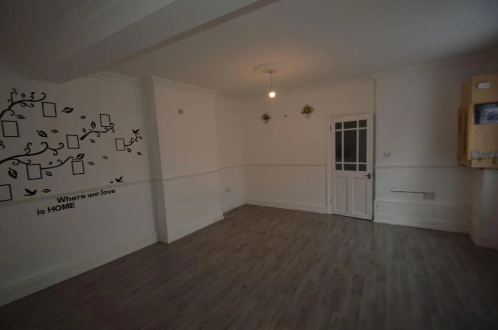 4 bedroom detached house for rent