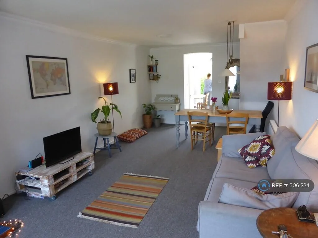 2 bedroom terraced house for rent