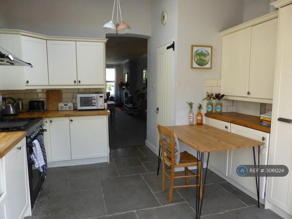 2 bedroom terraced house for rent