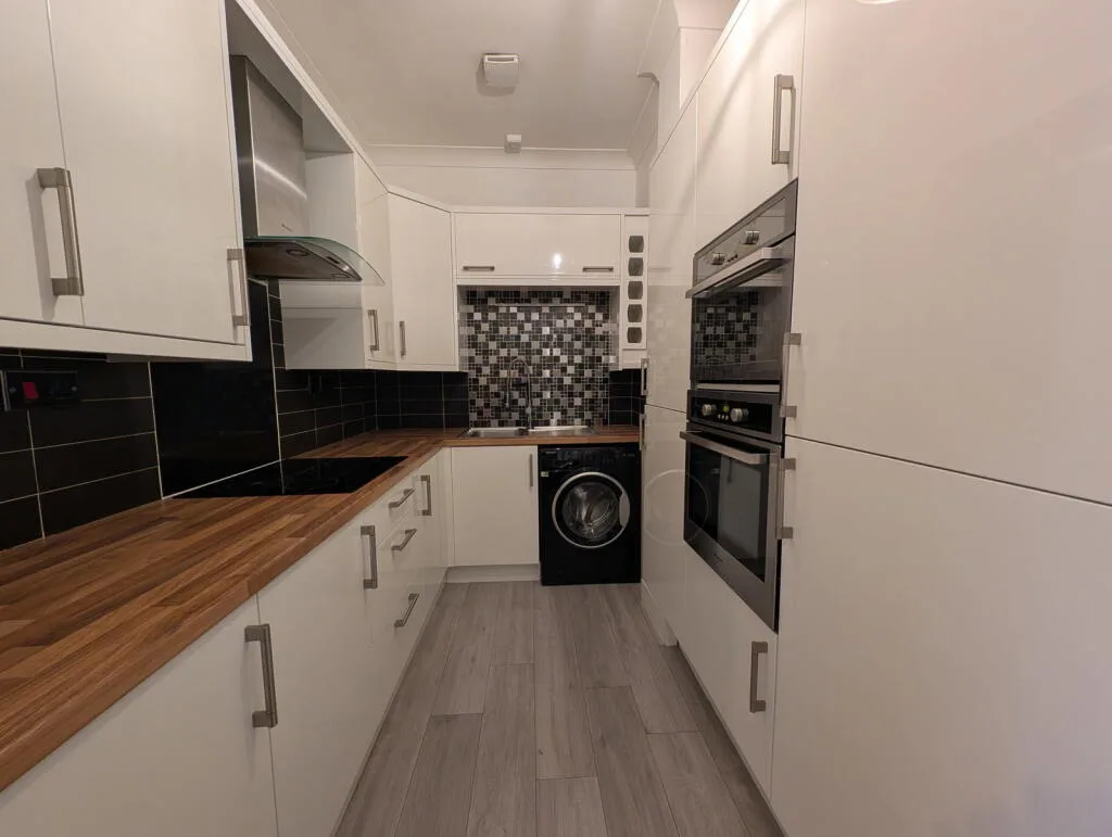 2 bedroom ground floor flat for rent