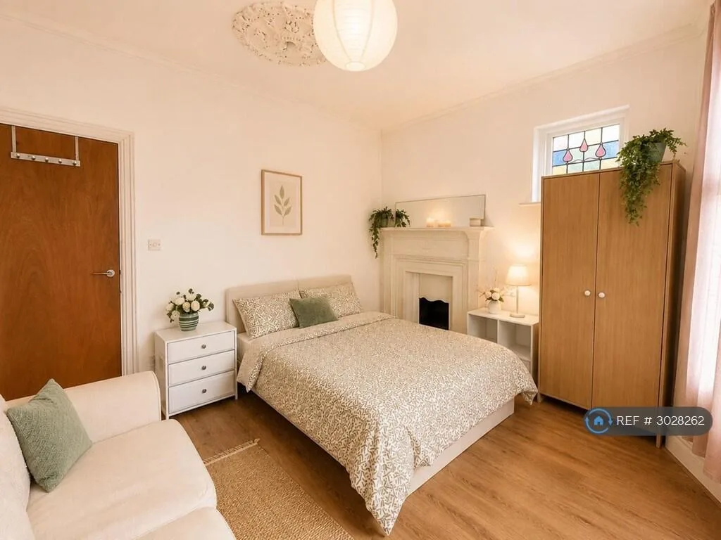 3 bedroom flat for rent